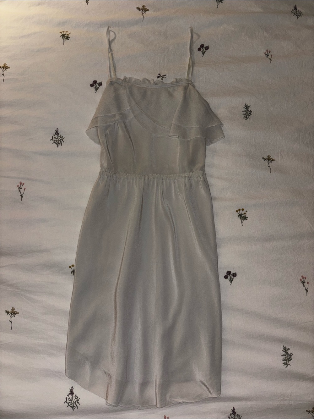 Wilfred Silk Light Grey Ruffle-Trim Midi Dress